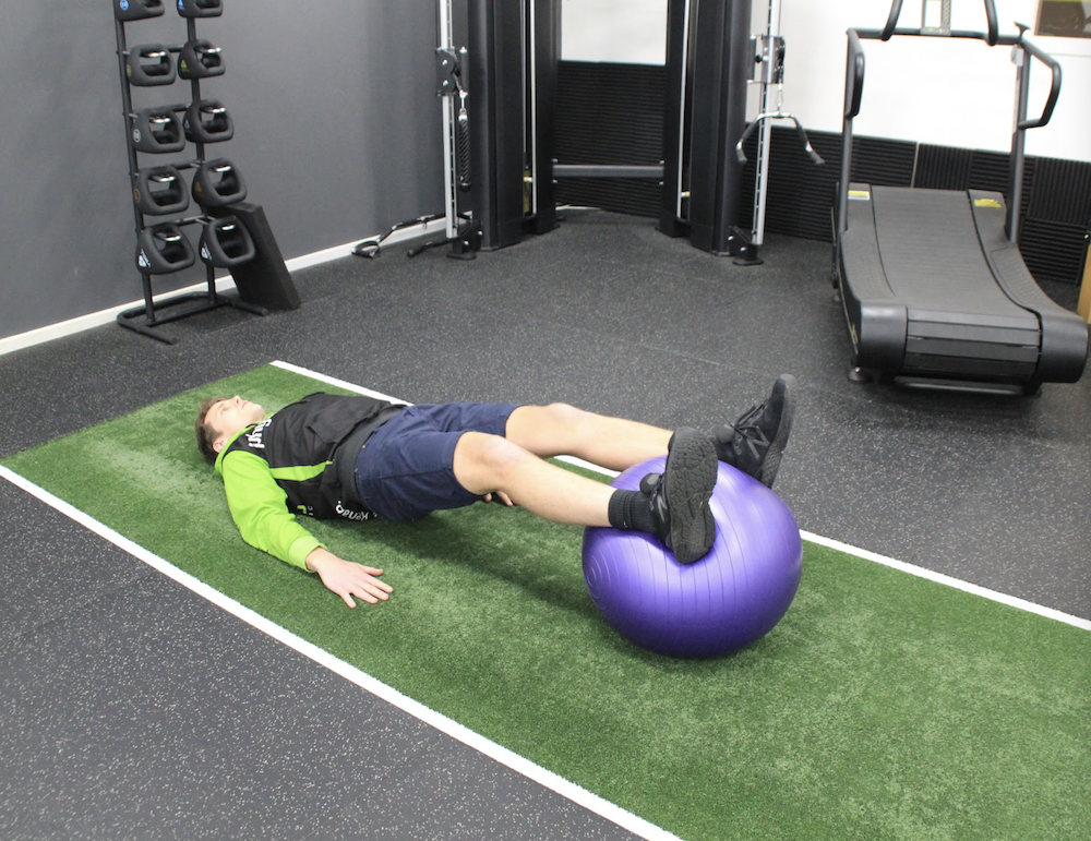 hamstring-fitball-curlls-running-rehab-exercises-